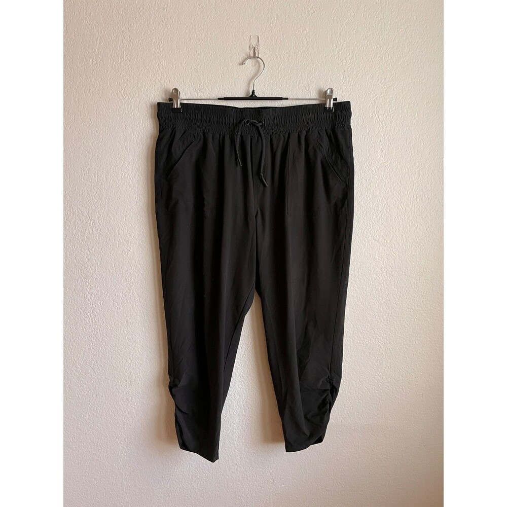 prAna Women's Midtown Crop Joggers in Black Size LARGE